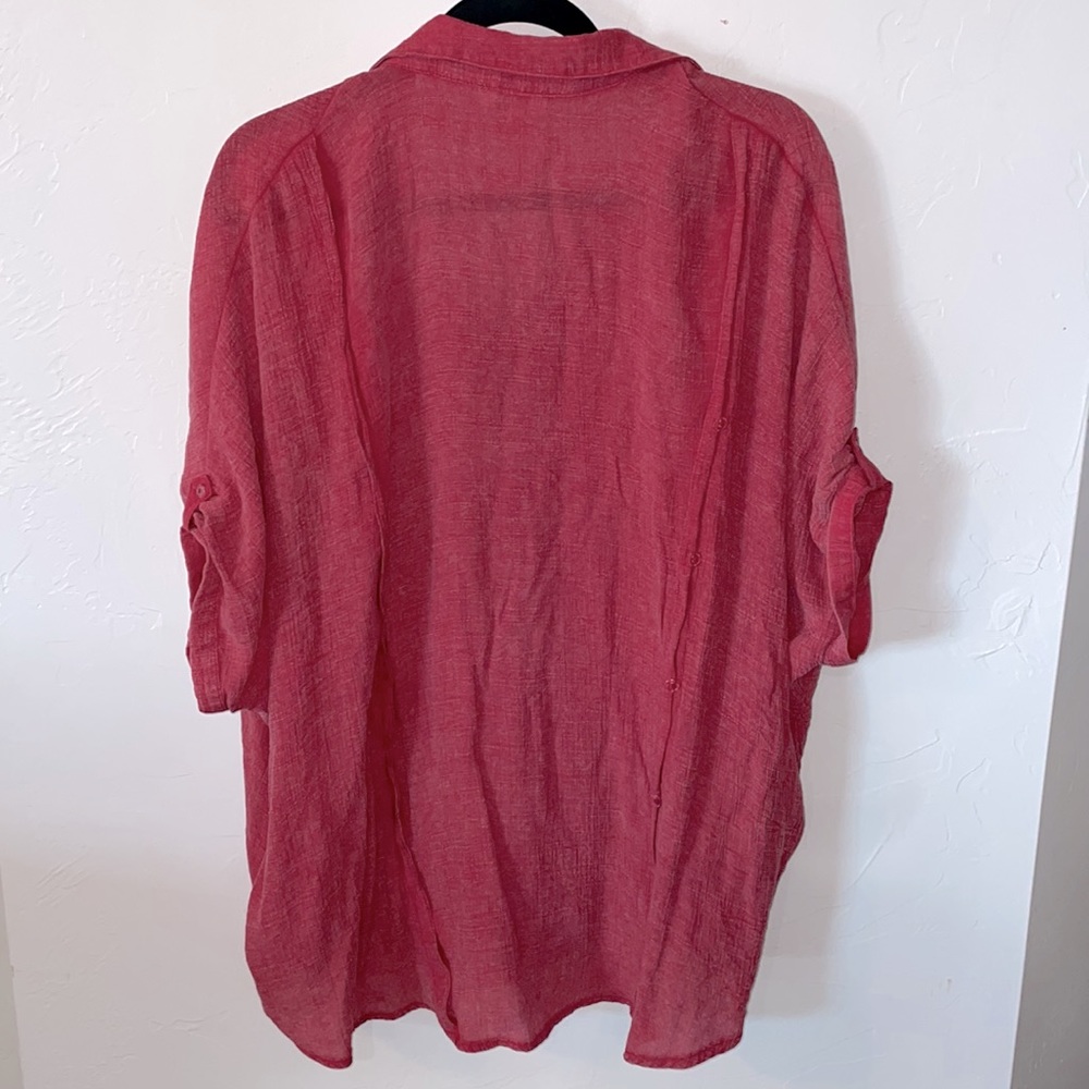 Red button up blouse - Picture 5 of 6